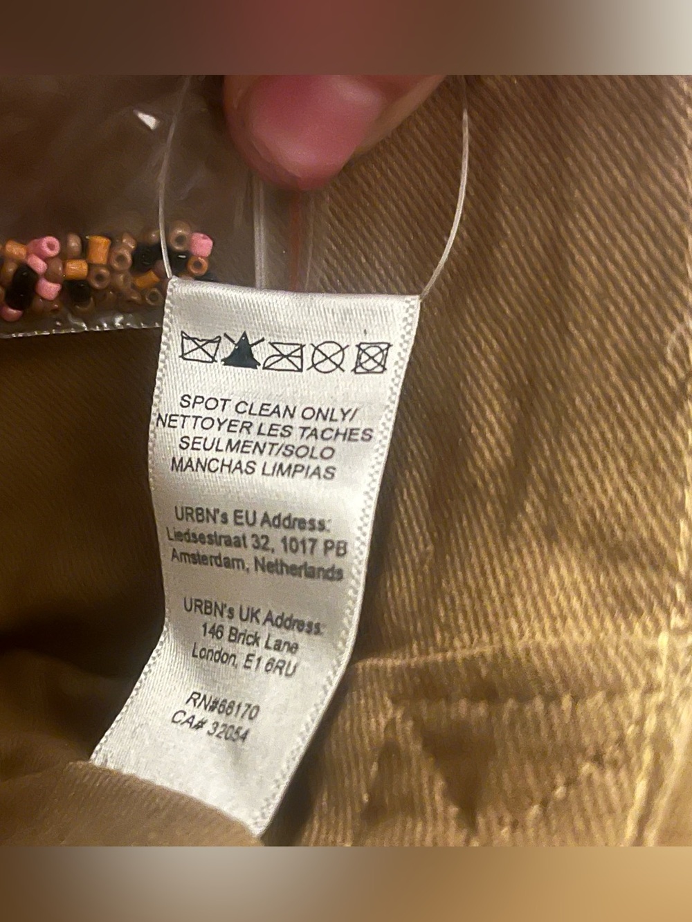 🔥🐶 Anthropologie Fiona Dachshund beaded shoulder bag- NWT- Rare & viral purse! - Picture 8 of 8